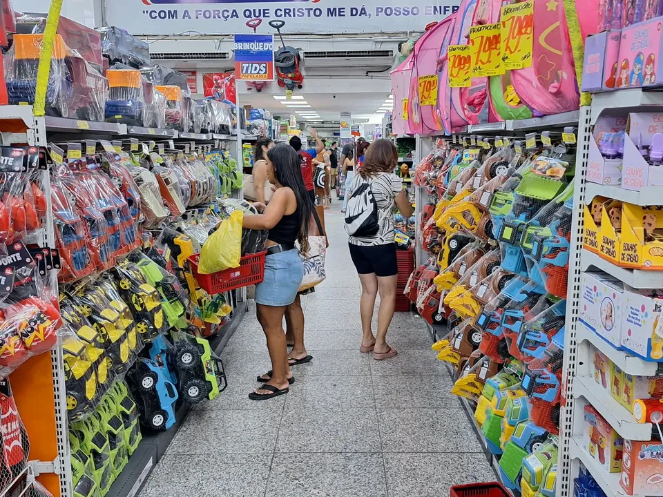 Consumidores aproveitam os últimas dias para garantir o presente de Dia das Crianças