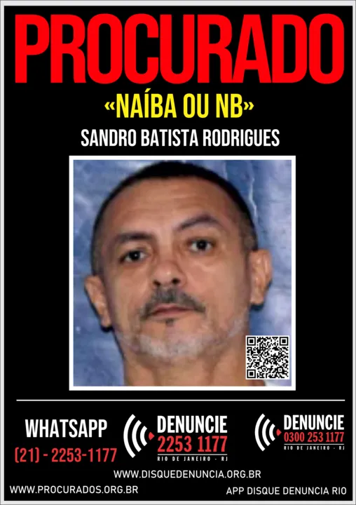 Em fevereiro de 2002, durante uma rebelião na Casa de Custódia Jorge Santana, ele fugiu com outros detentos por uma tubulação