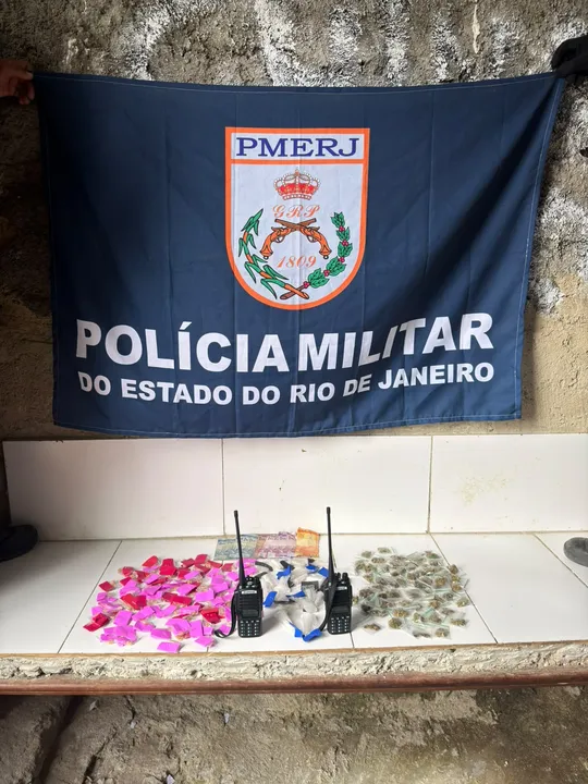 Os dois detidos já tinham anotações criminais