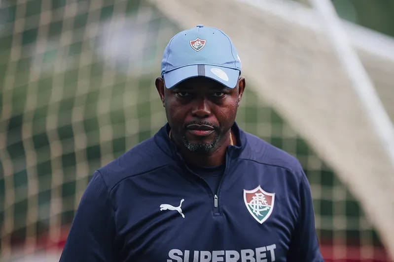 Marcão comanda o Flu diante do Palmeiras neste sábado (15)