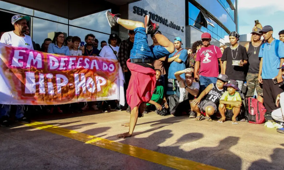 O pacote reúne os editais Valorização do Movimento Funk e Movimenta Hip Hop 2026, que buscam ampliar as oportunidades para artistas, produtores e agentes culturais