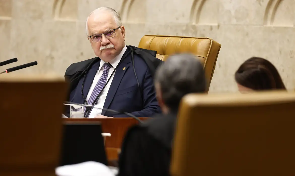 No mesmo despacho, o presidente do STF marcou para 23 de setembro a sessão que deverá analisar o pedido de investigação contra André Mendonça