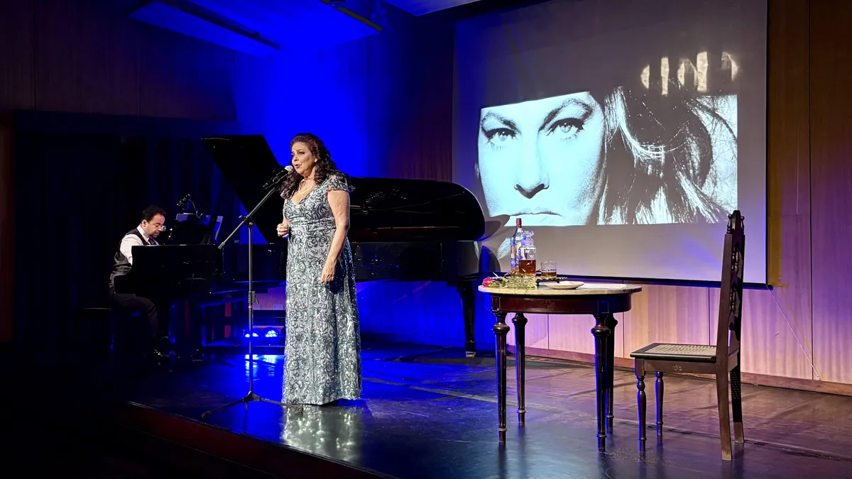 Alice Serrano Canta Maysa