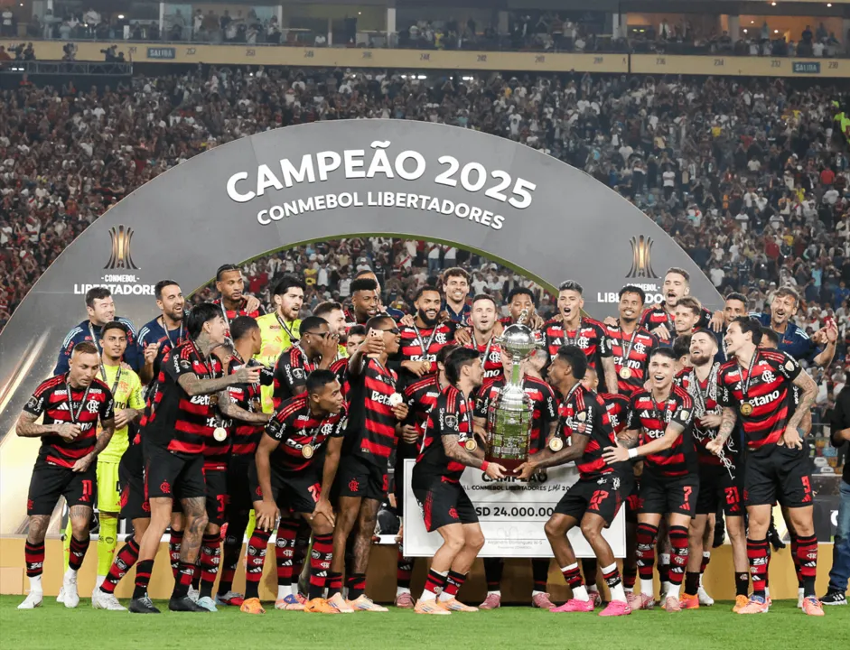 Indicação coroa ótima temporada do Flamengo sob comando de Filipe Luís