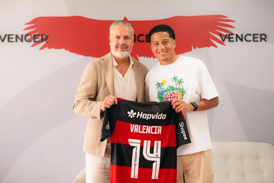 Valencia é o primeiro jogador anunciado pelo Flamengo nesta janela de transferências