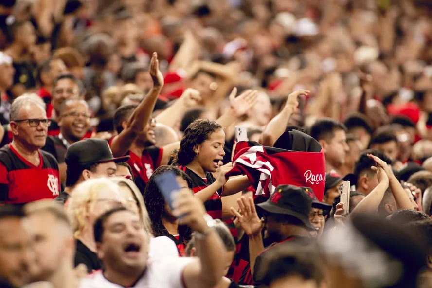 Torcida do Flamengo segue como a maior do país