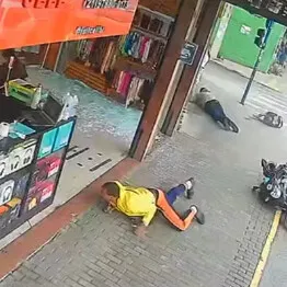 Câmeras registraram momento do ataque a tiros