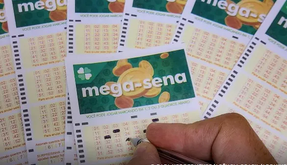Os números sorteados são: 11 - 14 - 30 - 38 - 49 - 55
