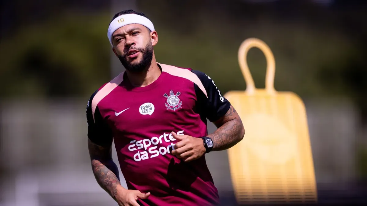 Atacante de 32 anos está livre no mercado após não renovar com o Corinthians