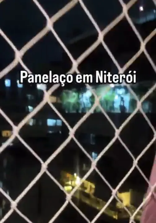 Panelaço foi registrado em diversas cidades do país