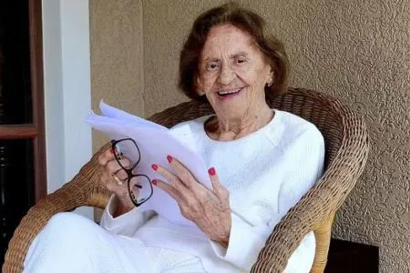 Atriz Laura Cardoso