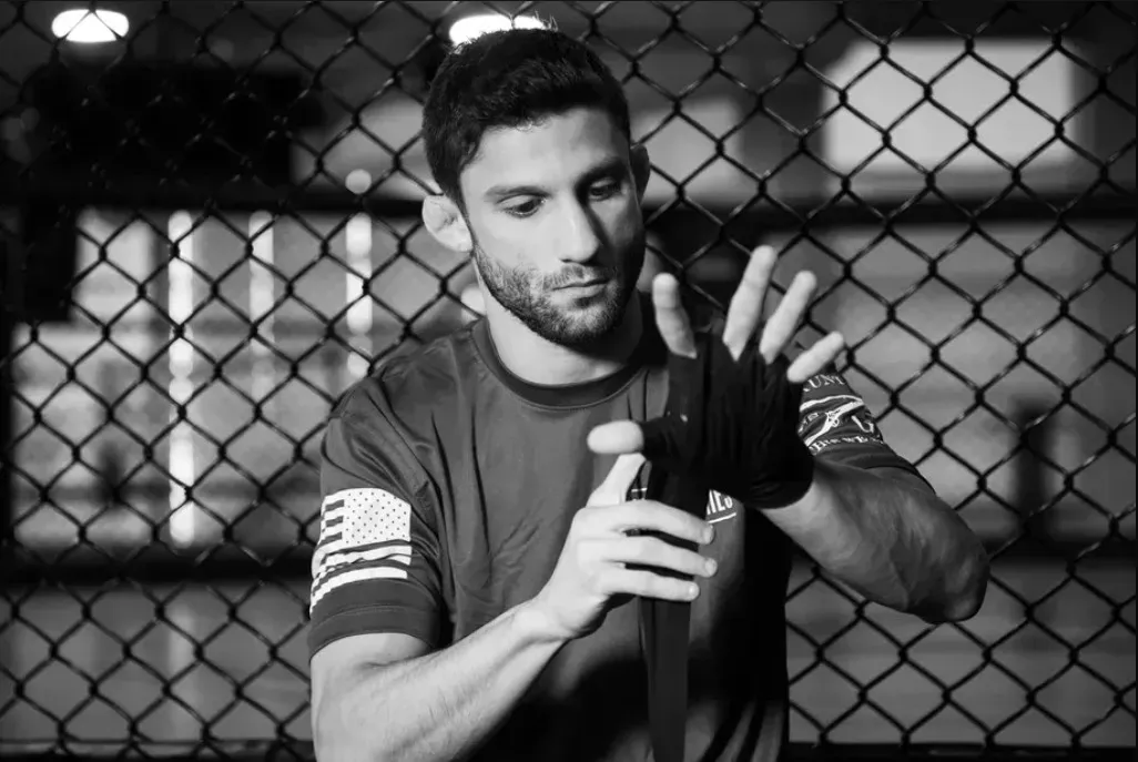 Lutador de MMA 'Puro Osso' morre com suspeita de parada cardíaca