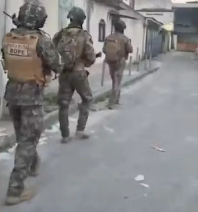 Operação da Polícia Militar acontece no Complexo de Israel