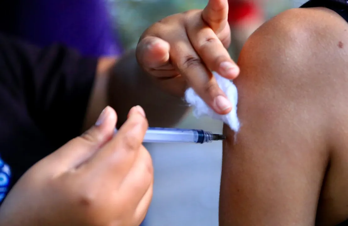 A mobilização tem como objetivo ampliar a cobertura vacinal no município, atualizar doses em atraso e completar esquemas de vacinação