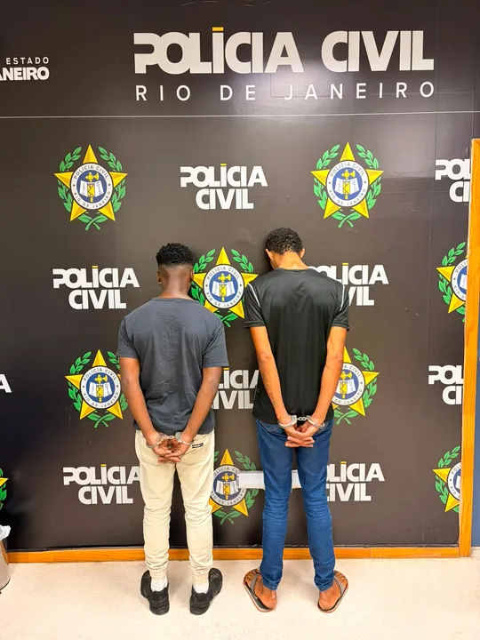 Agentes da civil localizaram dois foragidos da Justiça durante Operação Desarme