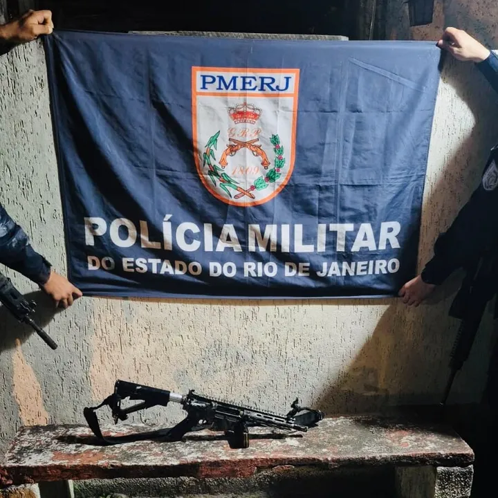Fuzil 5,56 foi apreendido durante a ação