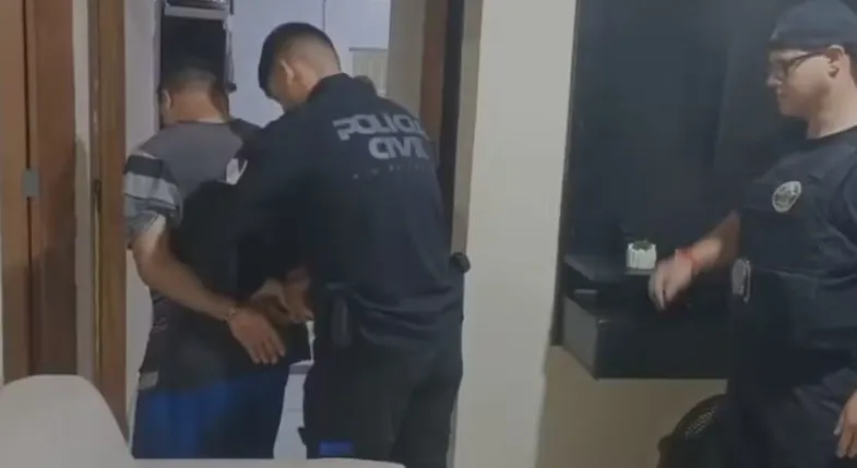 Suspeito foi preso em casa
