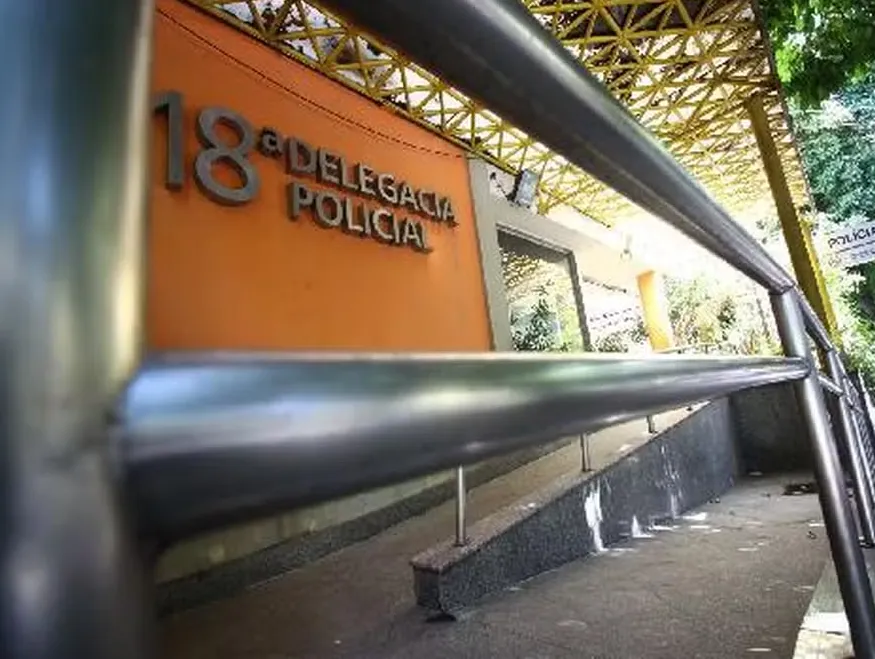 As investigações prosseguem para identificar outros integrantes do grupo especializado em furtos durante grandes eventos