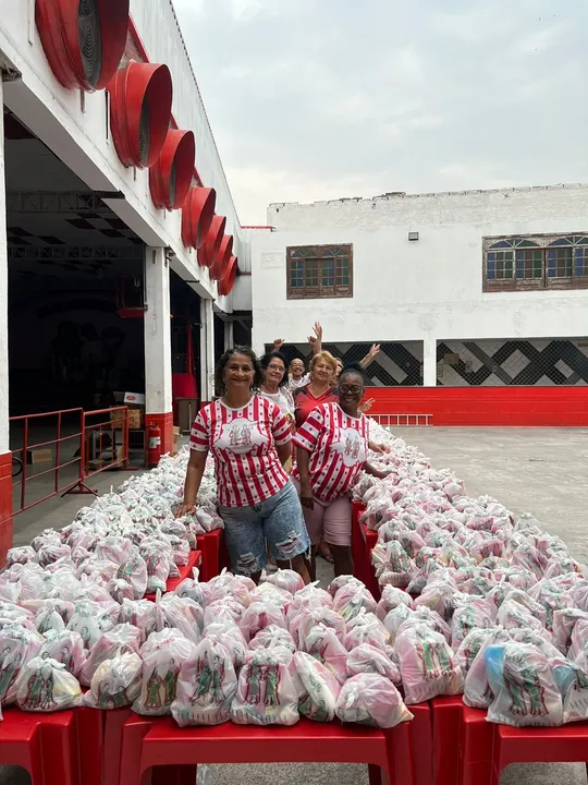 Cerca de dois mil saquinhos de doces serão distribuídos