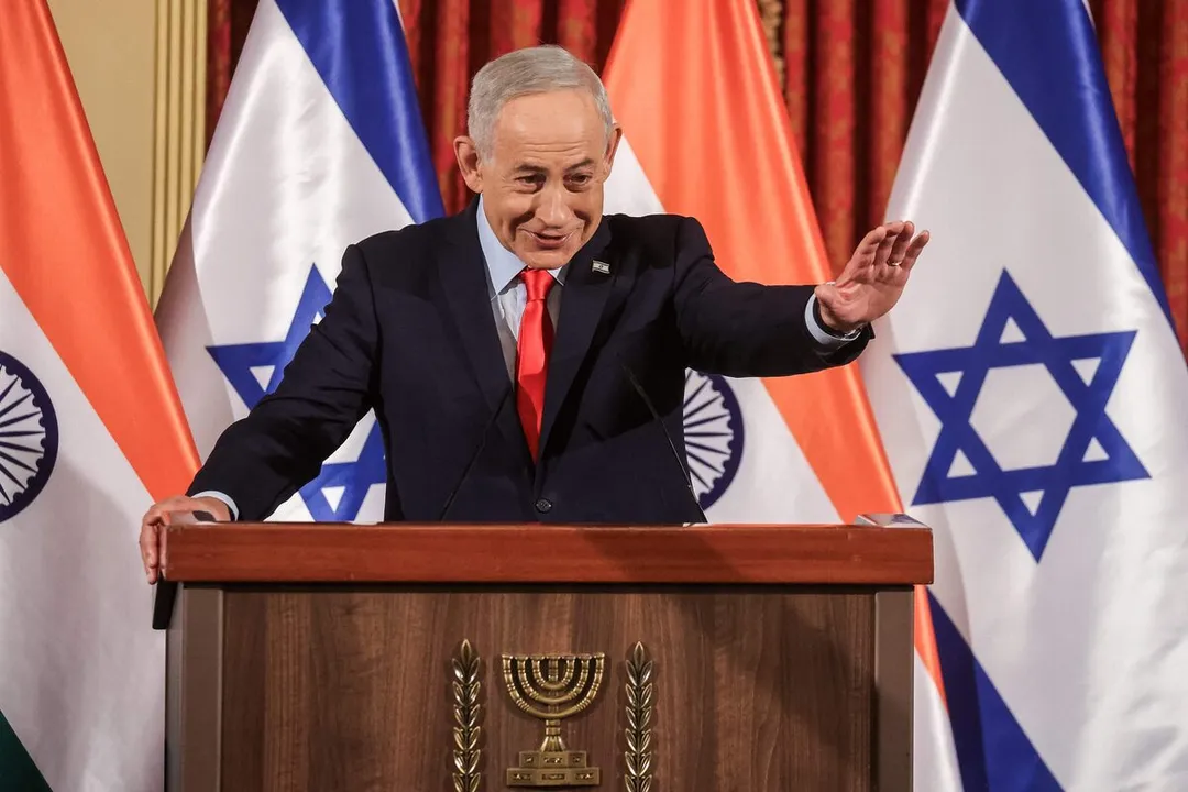Premiê de Israel chama Brasil de “pequeno país” e cogita ir à posse de Flávio Bolsonaro