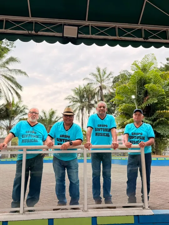 Com apresentação do Grupo Sintonia Musical, o evento foi pensado especialmente para valorizar a participação das pessoas idosas, promovendo um espaço de encontro, integração e lazer
