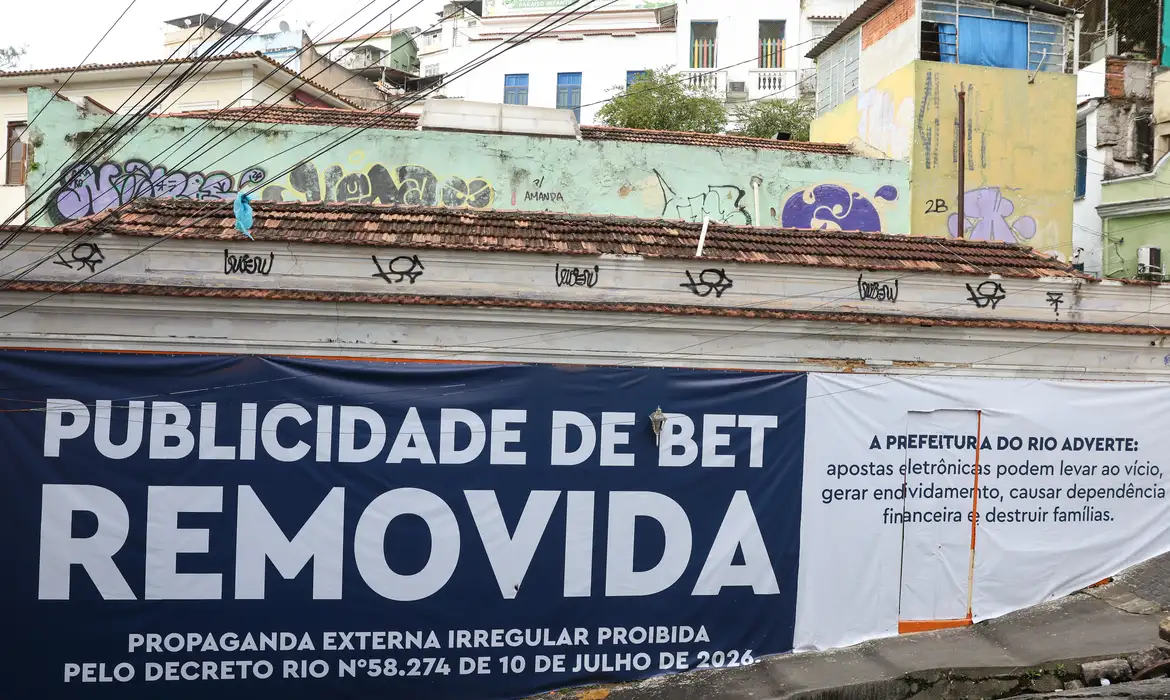 Apenas no ano passado, as famílias brasileiras perderam R$ 62,5 bilhões para as bets (diferença entre o dinheiro apostado e o devolvido em forma de prêmio)
