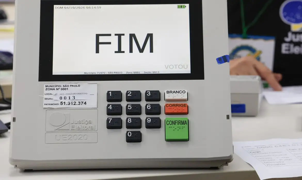 O TSE não informou os motivos que levaram à substituição das urnas