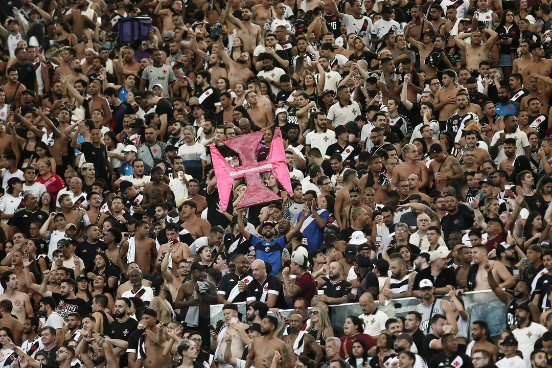 Vasco recebe aval do TJRJ e jogo contra Boca Juniors será no Maracanã
