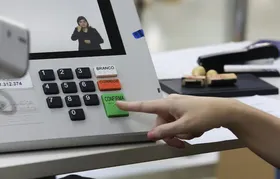 Candidato vence no 1º turno se ganhar mais de 50% dos votos válidos