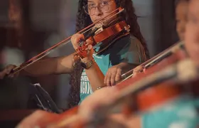 Crianças e adolescentes de projeto social de Itaguaí levam a música brasileira à Itália