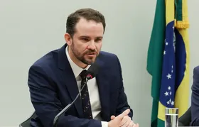 Financiador do filme Dark Horse recebeu dinheiro do crime organizado, diz ministro