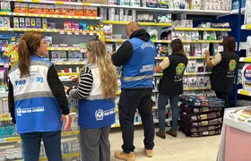 Fiscalização encontra medicamentos vencidos em clínica veterinária durante ação conjunta no RJ