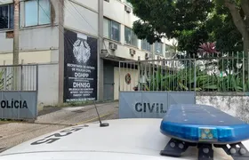 Homem é encontrado morto com marcas de tiros no Colubandê, em São Gonçalo