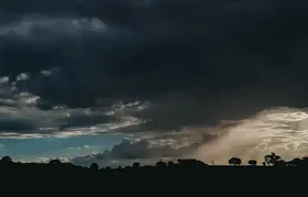 Inmet alerta para tempestades em toda a faixa leste do país; saiba mais