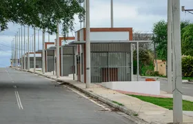 Itaboraí avança na construção de novos quiosques na Avenida 22 de Maio