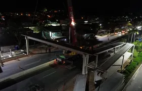Maricá conclui etapa principal de passarela na RJ-106, em Ponta Grossa