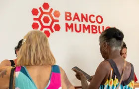 Maricá inicia entrega do novo cartão da moeda social Mumbuca