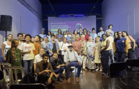 Ministério das Comunicações entrega 150 computadores a instituições do Rio