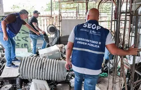 Operação interdita dois ferros-velhos irregulares em São Gonçalo