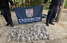 PM apreende mais de 1,8 mil trouxinhas de maconha em Maria Paula, em Niterói