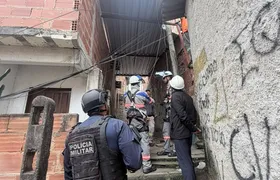 PM prende sete em “Operação Anti-Drones” na Comunidade da Chácara, no Centro de Niterói
