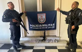 Polícia apreende arma falsa, drogas e munições durante ação no Centro de Niterói