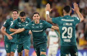 Savarino dá show e Fluminense goleia o Coritiba no Maracanã