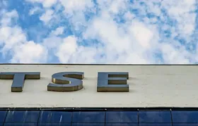 TSE dá 24 horas para Meta dar informações sobre igualdade de campanhas