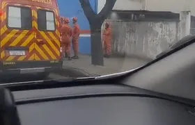 Vídeo - Acidente no Rocha deixa duas pessoas feridas