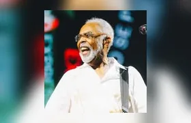 Gilberto Gil se apresenta em Niterói na comemoração dos 453 anos da cidade