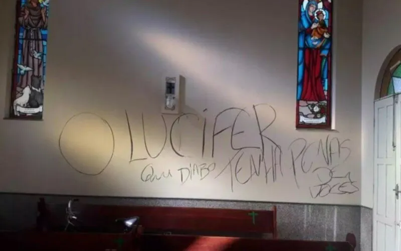 Essa seria a segunda vez que a igreja foi atacada por criminosos