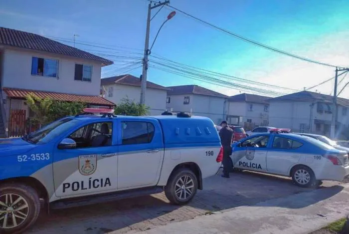 Agentes estão nos locais desde sexta-feira (25)