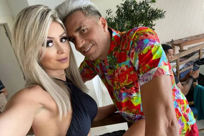 Cantor diz que ele e esposa seguiram as recomendações de distanciamento