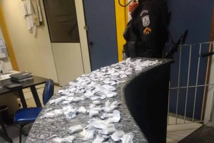 O material apreendido foi apresentado à Polícia Civil